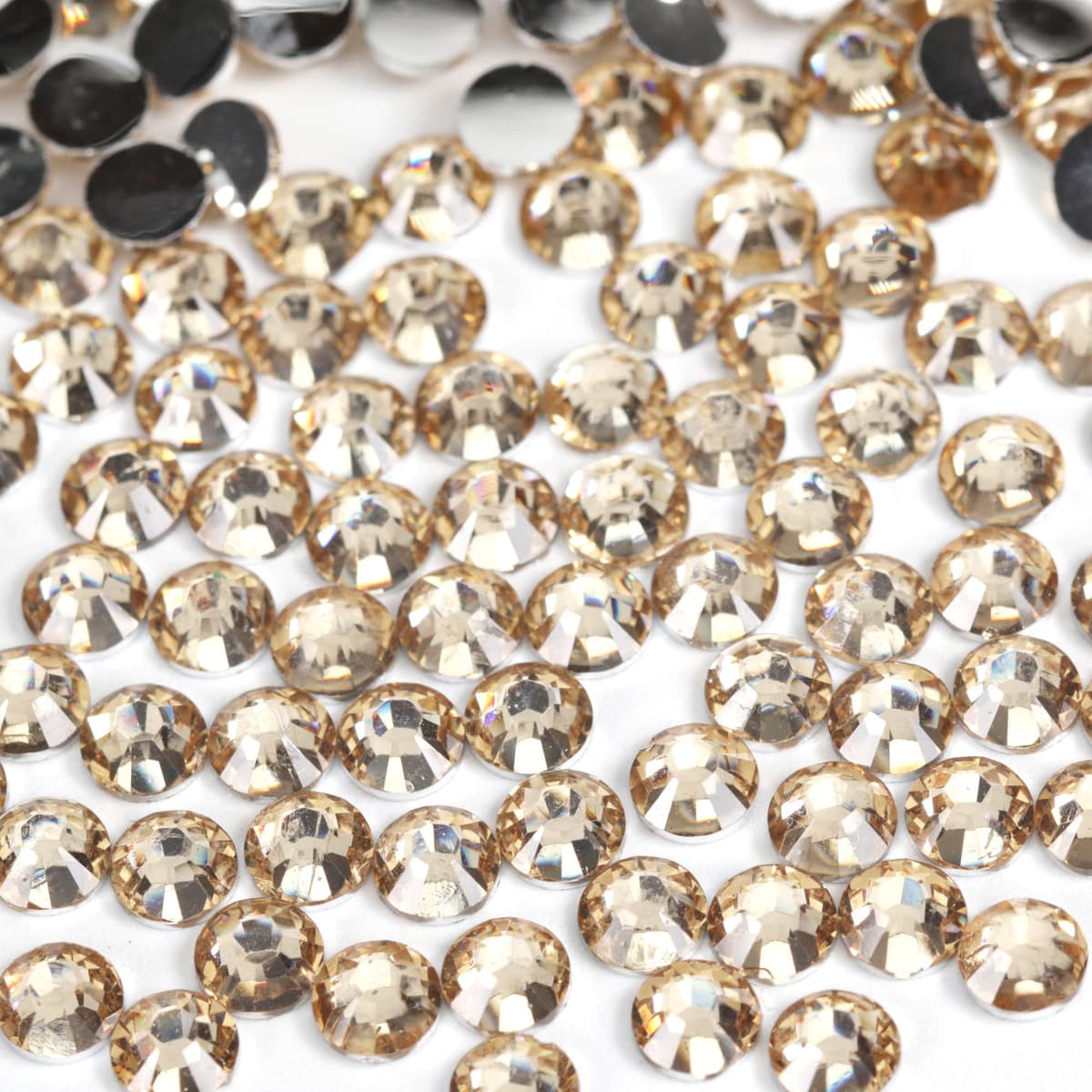 1000pcs 4mm Flat Back Non-Stick Rhinestone Crystal Diamantes Nail Art & Craft Scrapbooking Embellishments 90 Available Colours (4mm, AB Clear #A13) — view 79