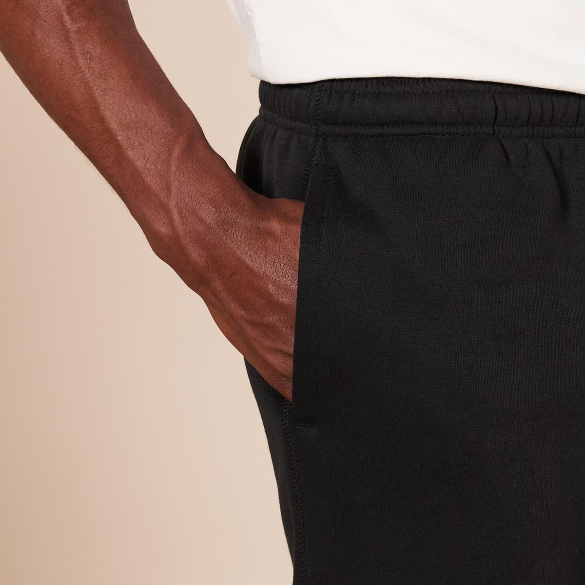 Amazon Essentials Pantalones Deportivos de Forro Polar con Parte Inferior Abierta (Disponibles en Tallas Grandes y Largos Especiales) Hombre — view 4