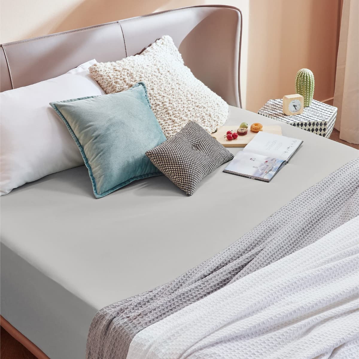 Bedsure Double Fitted Sheet Deep - Bed Sheets Extra Deep Pocket 16 inch (40 cm) made of Soft Brushed Microfiber for Double Bed, Grey, 135x190cm — view 8