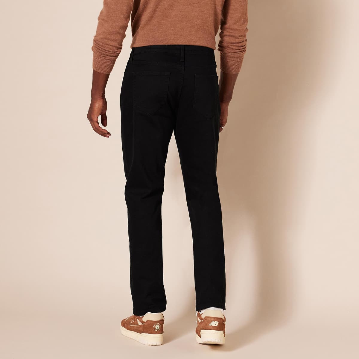 Amazon Essentials Men's Slim-Fit Jeans - Discontinued Colours — view 2