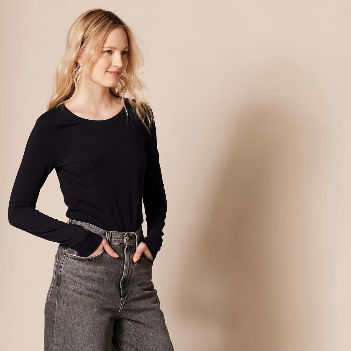 Amazon Essentials Women's Regular-Fit Long-Sleeve Crewneck T-Shirt (Available in Plus Size) — view 2