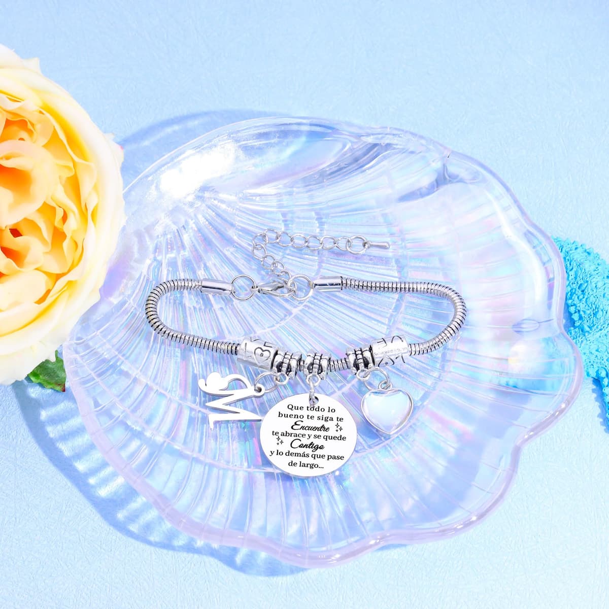 Regalos para Mujeres Pulsera de Plata con Letras Iniciales - Regalo Personalizado para Hija, Sobrina, Hermana, Amiga, Adolescente, Madre y Tía — view 3