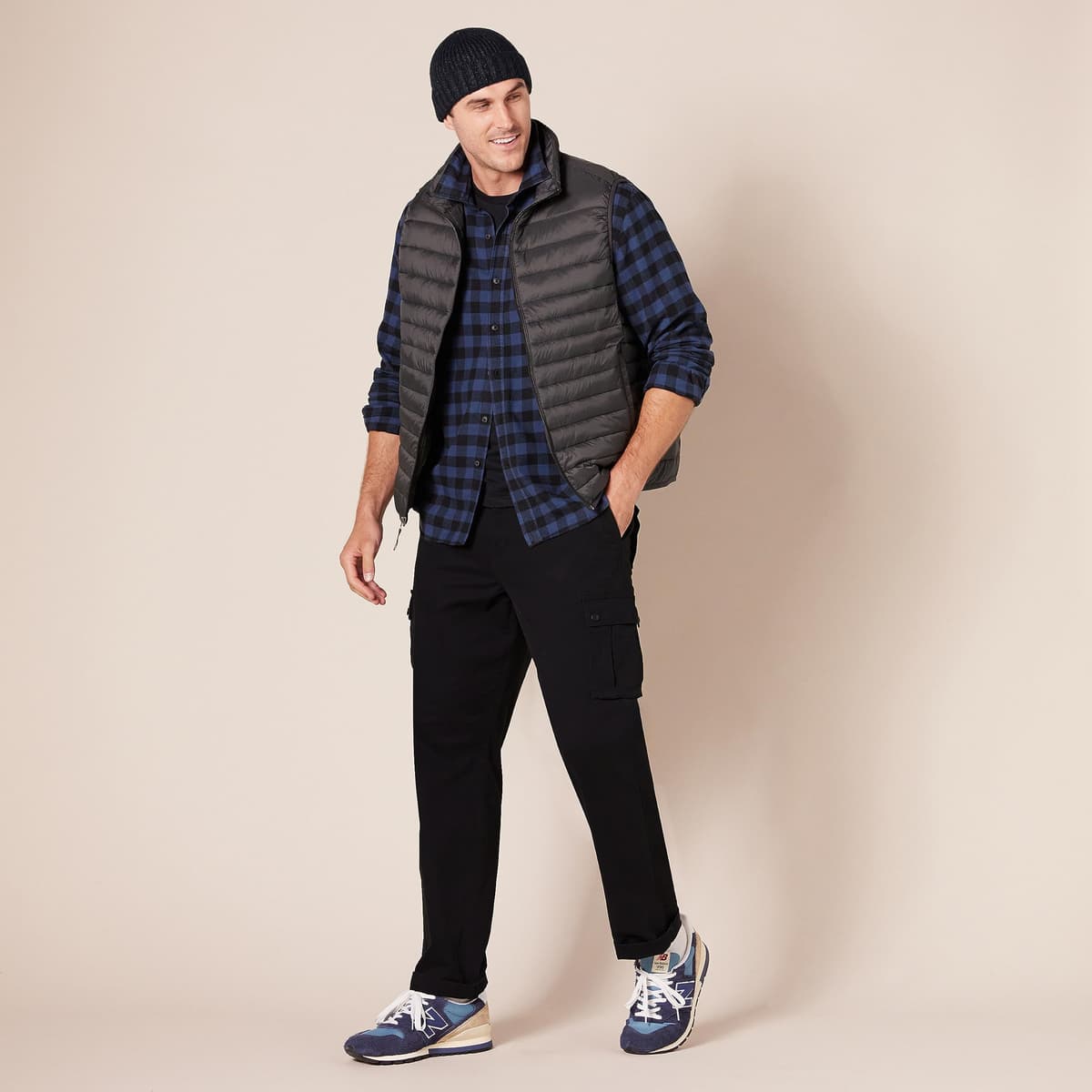 Amazon Essentials Men's Straight Fit Stretch Cargo Work Trousers (Available in Big & Tall) — view 6