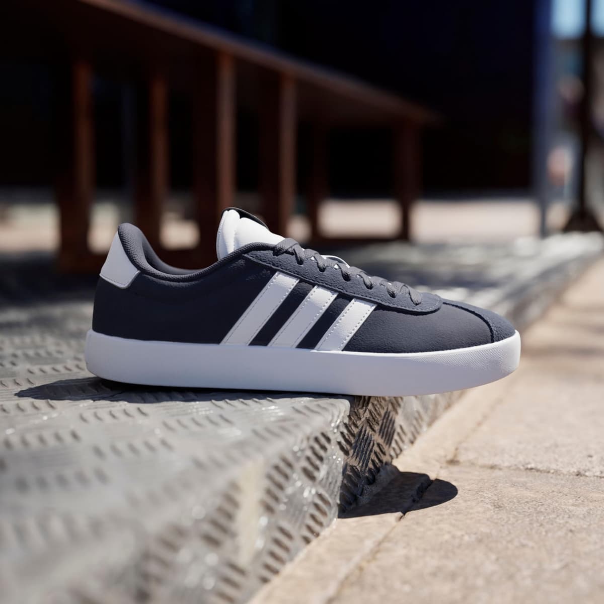 adidas Men's Zapatilla VL Court 3.0 — view 450
