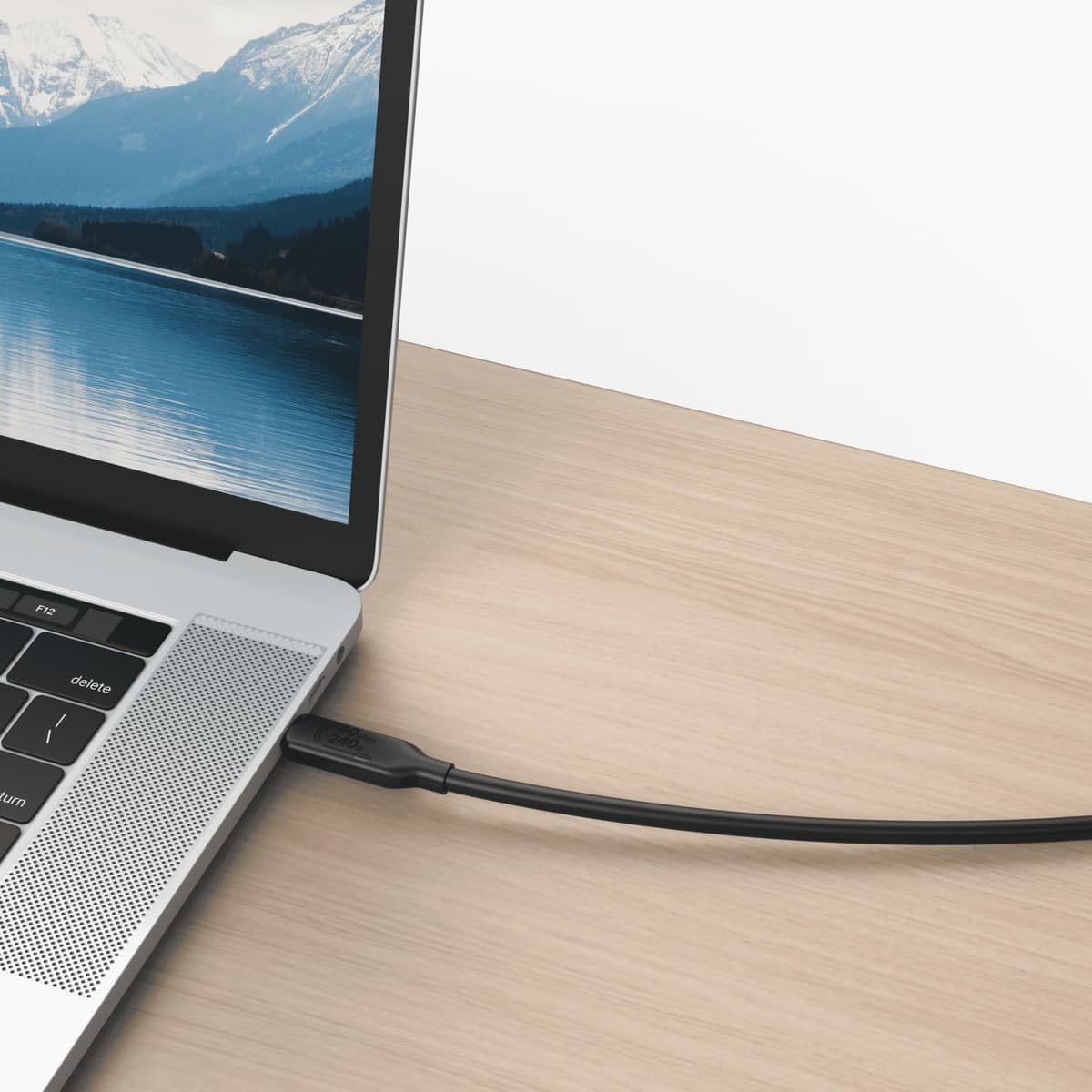 Amazon Basics USB-C to USB-C 4 Fast Charger Cable, 40 Gbps, 8K Video, 240W, USB-IF Cert, Thunderbolt 4/3 Compatible, for Apple iPhone 16/15, iPad, Samsung Galaxy, Tablets, Laptops, 1 m, Black — view 7