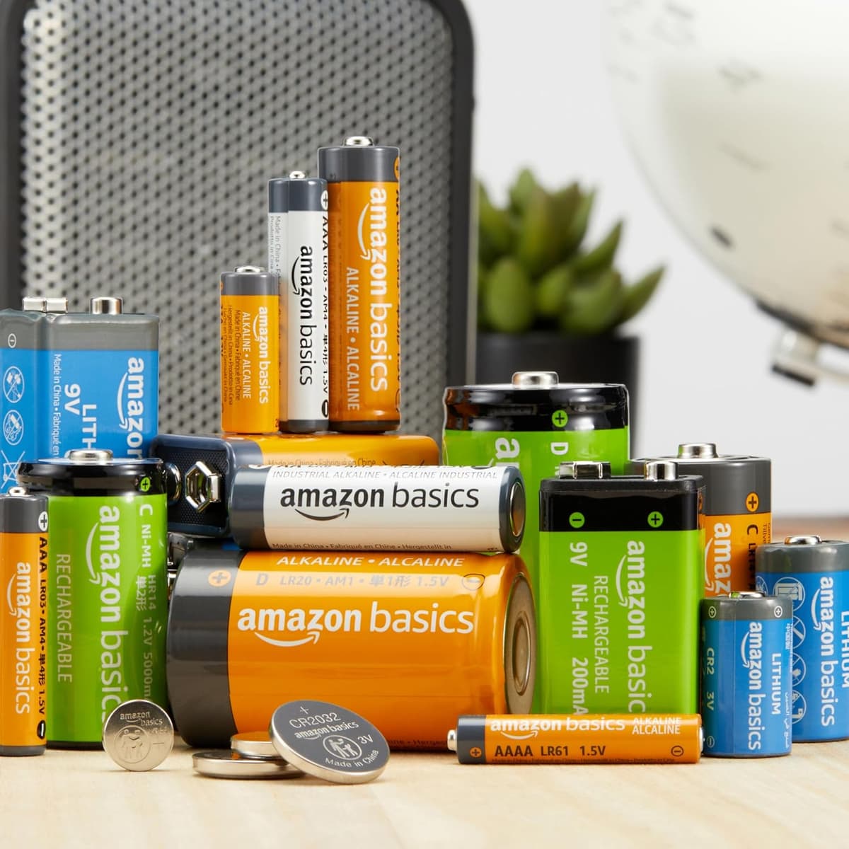 Amazon Basics 40-Pack AA Alkaline Industrial Batteries, 1.5 Volt, 5-Year Shelf Life — view 3