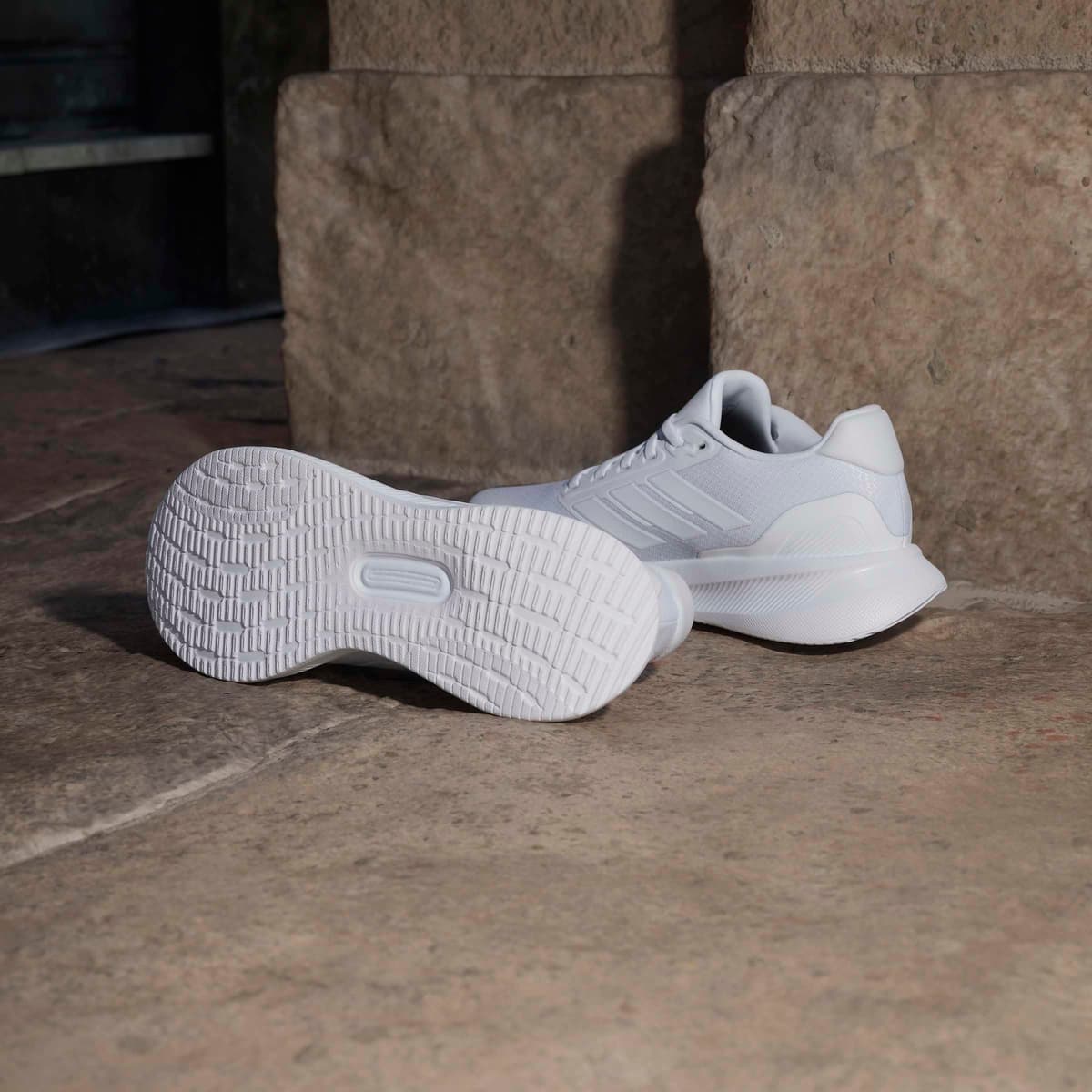 adidas Women's Zapatilla Runfalcon 5 Running — view 17