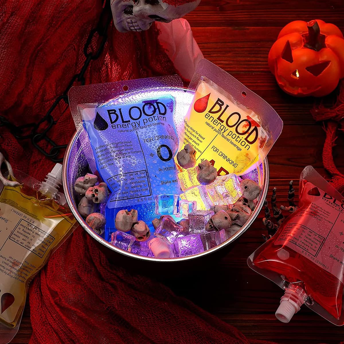 Bolsa de Sangre, 16 Piezas Bolsa de Sangre de Halloween, con un Embudo, Vacías Bolsas de Bebida, para Disfraz de Halloween Suministros Fiesta Temática de Zombis Fiesta de Vampiros — view 5