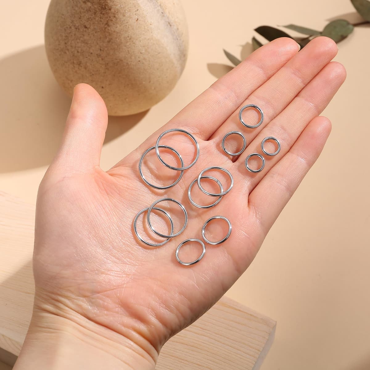 YADOCA 12 Pcs Acero Quirúrgico Piercings Nariz Septum Piercing 16G Segmento Anillo Cuerpo Piercing Nariz Aro Labio Anillos Cartílago Concha Helix Pendientes para Mujeres Hombres 6-16mm — view 6