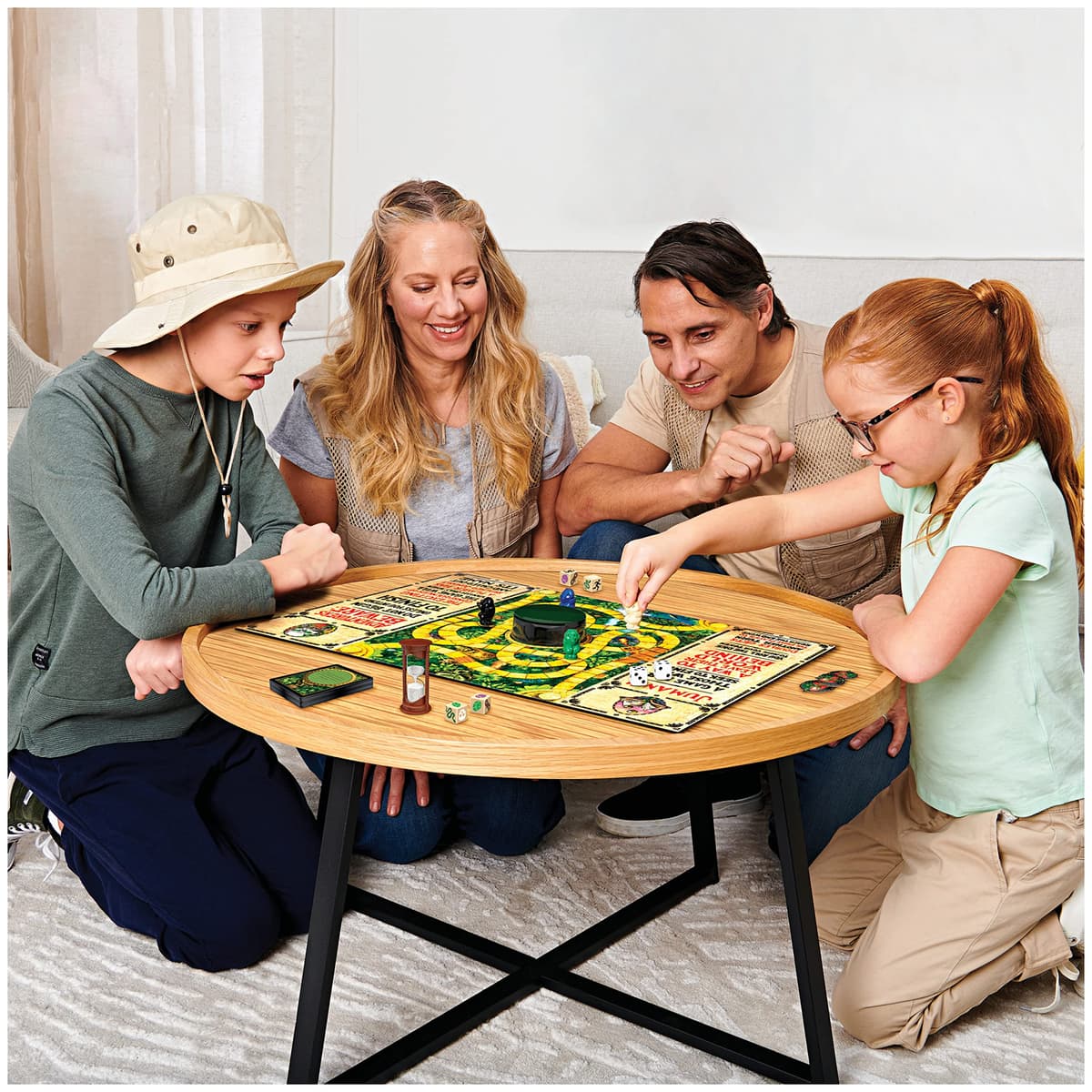 Spin Master Games - Jumanji Board Game in Spanish for 2-4 Players, Children and Adults - Gift Children 8 Years + - Board Games Children 8 Years + — view 3