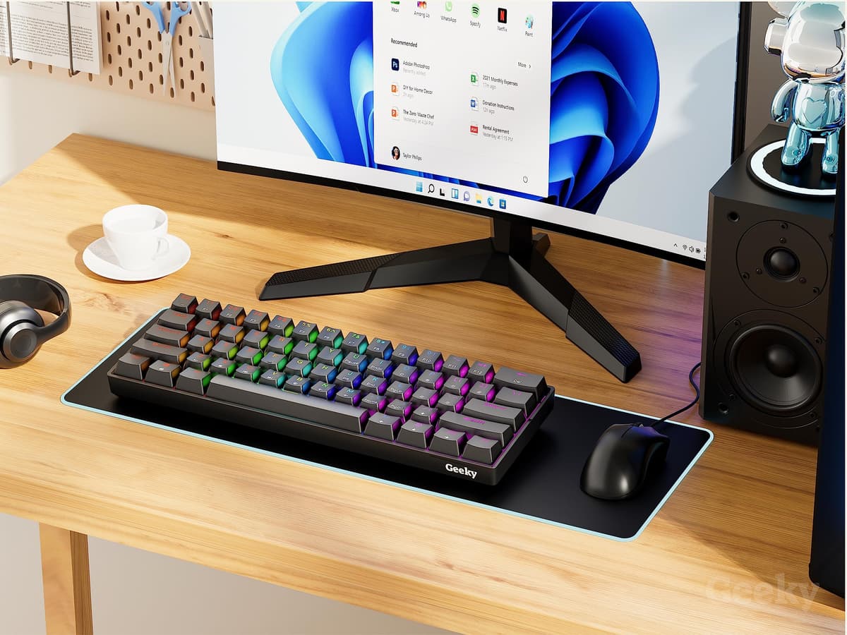 Geeky GK61 60% | Hot Swappable Mechanical Gaming Keyboard | 61 Keys Multi Color RGB LED Backlit for PC/Mac Gamer | ANSI US American Layout (Black, Mechanical Brown) — view 4
