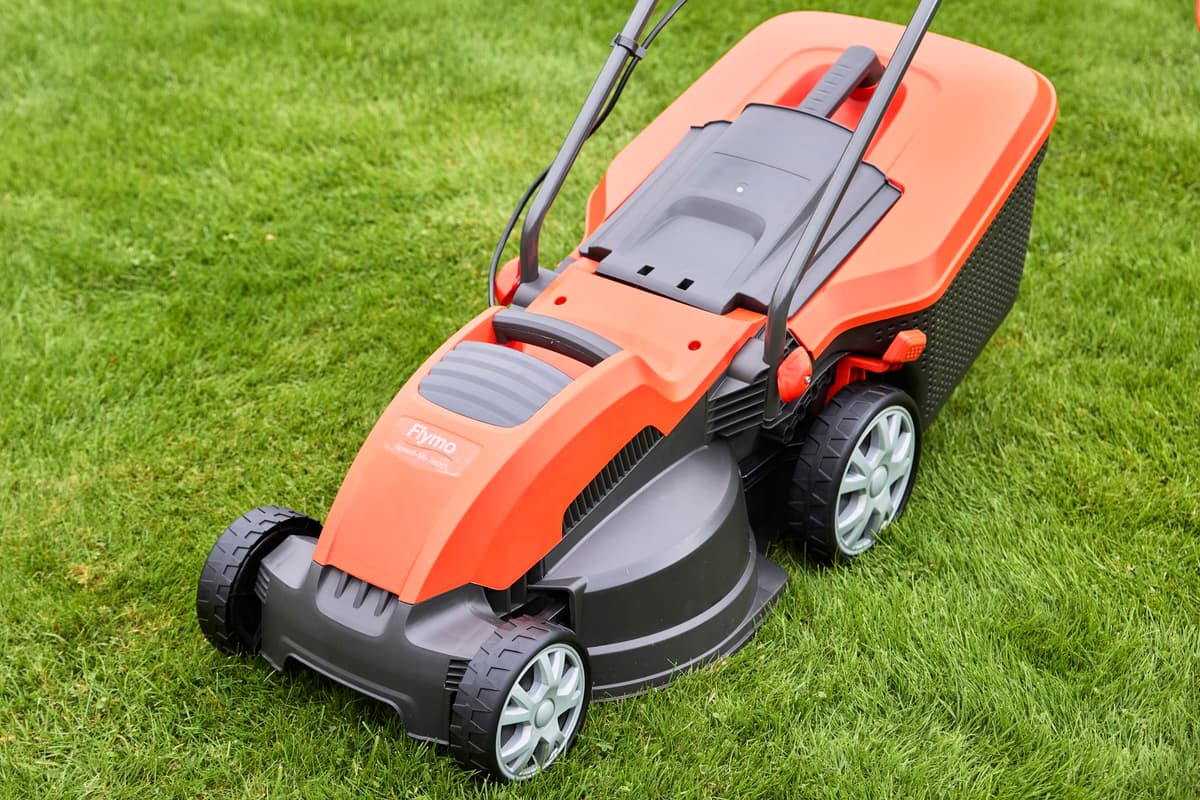 Flymo Speedi-Mo 360C Electric Wheeled Lawn Mower, 1500 W, Cutting Width 36 cm, Orange/black — view 4