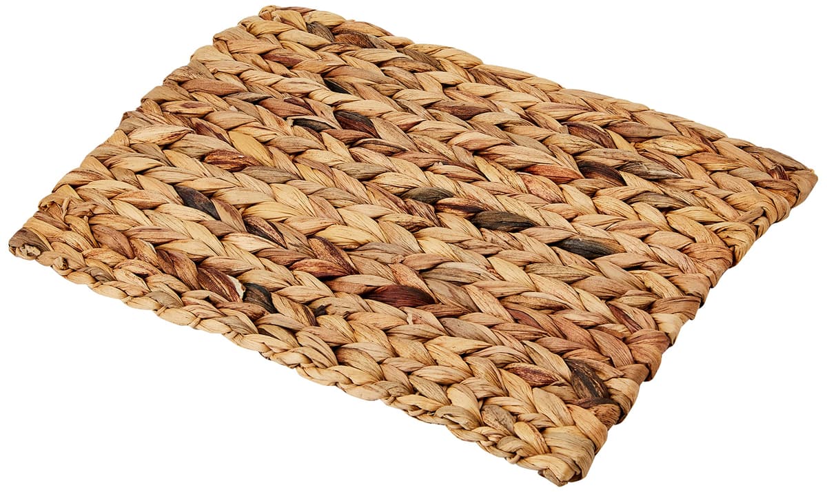 Rosewood Naturals Chill 'n' Chew Mat, Small Animal Bed, Shelf Liner and Chew Toy, Natural Materials Hand Woven for Small Animals, 33cm x 24cm — view 3