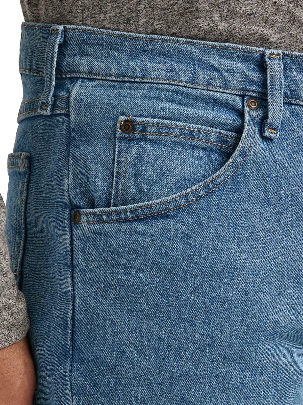 Wrangler Authentics Men's Classic 5-Pocket Relaxed Fit Flex Jean — view 54