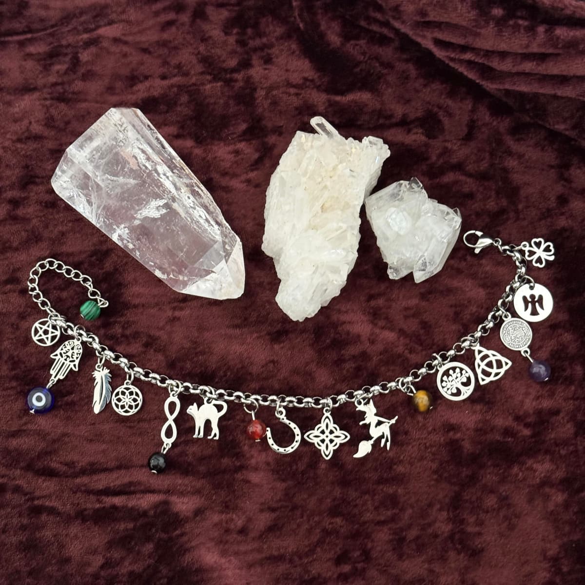 Simboliks Pulsera con Amuletos de acero inoxidable, protección contra el mal de ojo y hechizos, Buena suerte, Brazalete de Bruja, Amuleto de Brujas, Talismán, Protegida contra todo mal — view 6