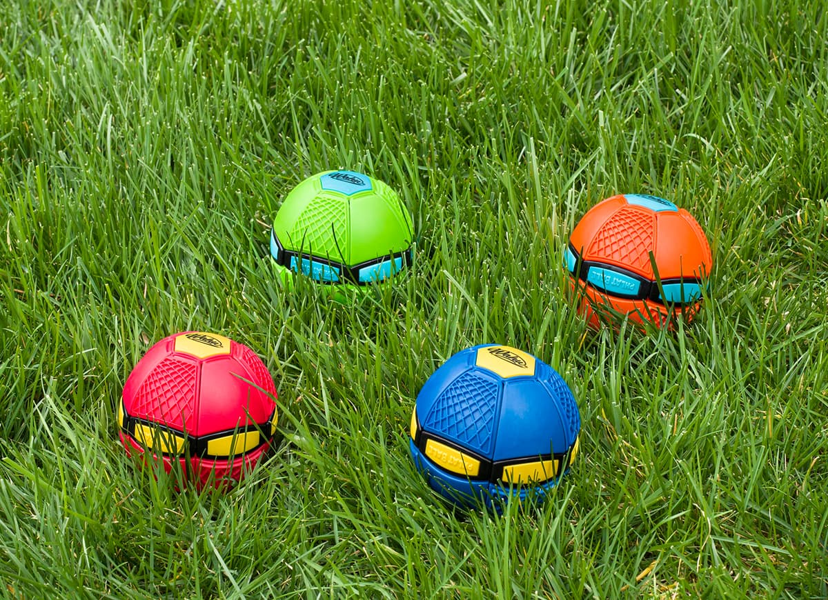 Wahu - PHLAT BALL Junior Color Aleatorio - Mini Frisbee Transformable en Balón - Juguetes Niños 5 Años - Regalo Niño 5 Años - 10,2 cm Balón, 15,2 cm Frisbee - Juego al Aire Libre - 2+ Jugadores — view 5
