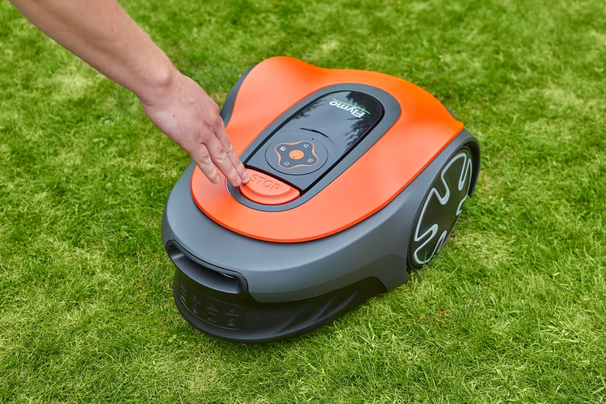 Flymo EasiLife GO 400 Robotic Lawn Mower for the perfect manicured lawn. Easy set-up and installation. Convenient app control. Quietly Safely cuts up to sqm, orange and grey, 400m2 — view 5