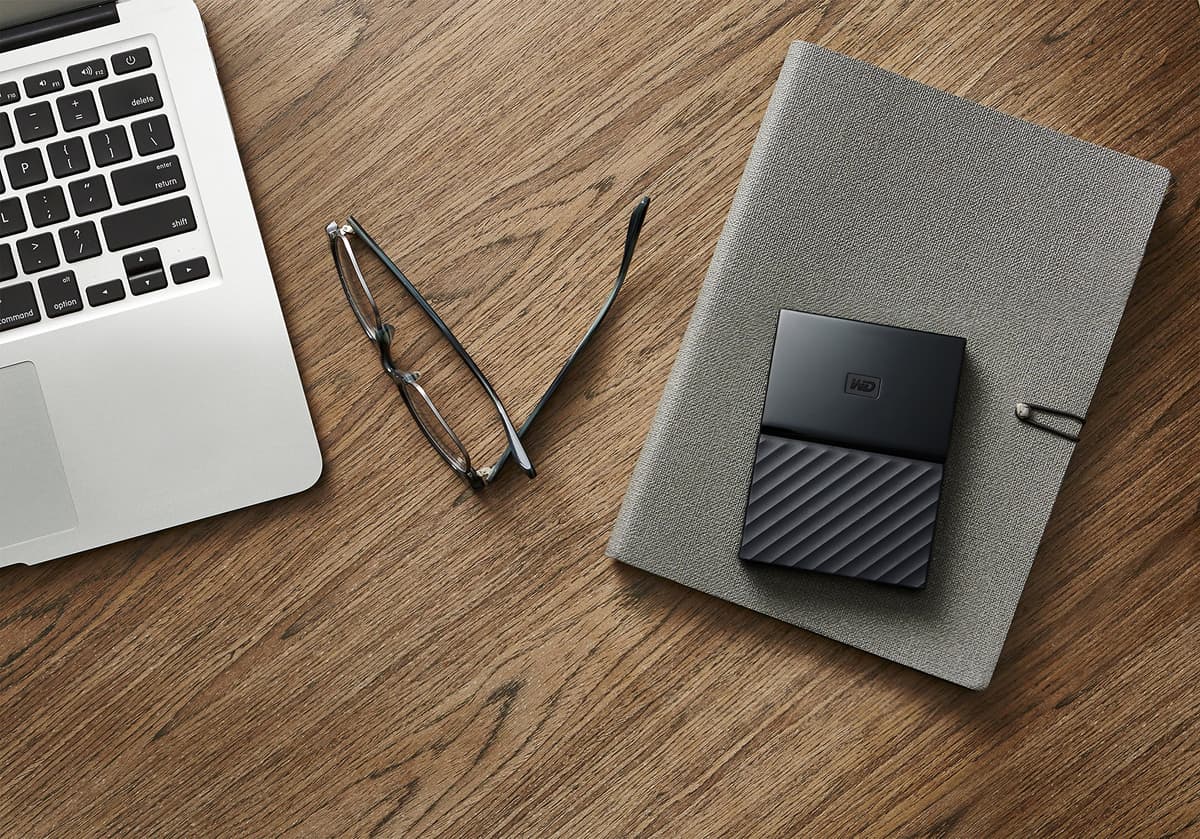 WD My Passport For Mac - Disco Duro Portátil de 3 TB, Negro — view 4