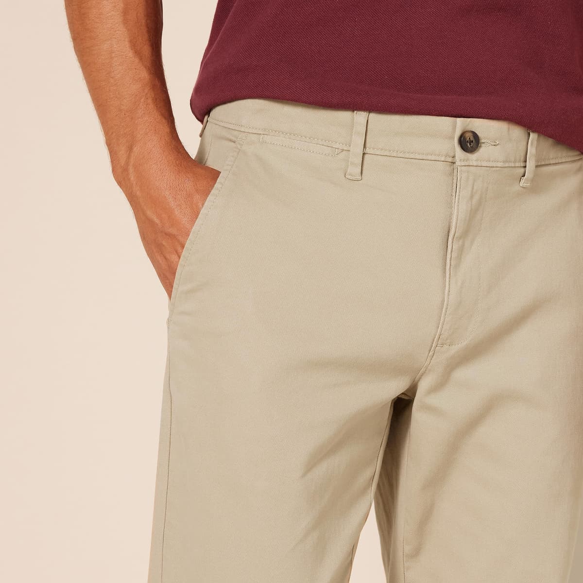 Amazon Essentials Pantalones Informales de Estilo Chino, Elásticos y de Corte Ajustado Hombre — view 4