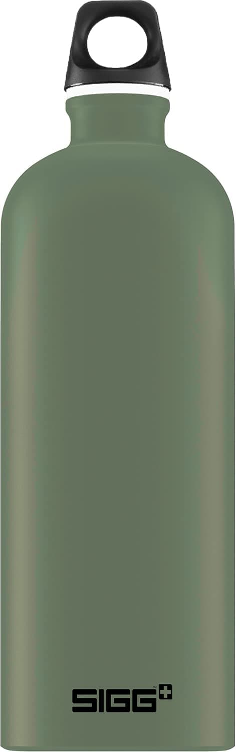 Sigg - Botella de aluminio - Traveller - Certificación Clima Neutral - Apta para bebidas carbonatadas - A prueba de fugas - Ligera como una pluma - Sin BPA - 0,6L / 1L /1,5L