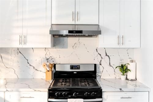 Hauslane Range Hood 30 Inch - Ducted Under Cabinet Range Hood 30" Stainless Steel Kitchen Hood, 6 Speed Vent Hood 30 Inches, Stove Vent Hood for Kitchen, Vent Hoods 30 Inch with LED - Chef Series PS18