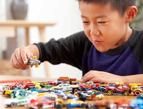 Hot Wheels Toy Cars & Trucks 20-Pack, Set of 20 1:64 Scale Vehicles for Play or Display, Instant Collection (Styles May Vary)