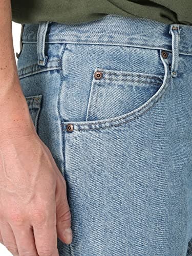 Wrangler Authentics Men's Classic 5-Pocket Regular Fit Cotton Jean, Light Stonewash, 30W x 32L